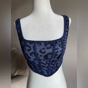 Leopard Print Crop Top 💙